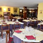 Albergo Centrale 3* Fino Del Monte