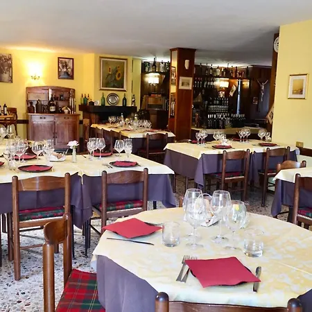 Albergo Centrale 3* Fino Del Monte