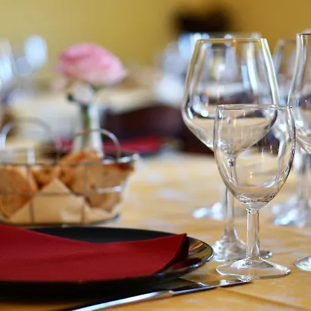 Albergo Centrale Fino Del Monte