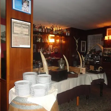 Hotel Albergo Centrale Fino Del Monte